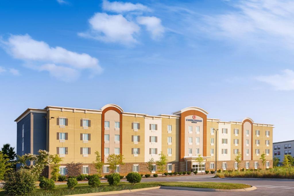 Candlewood Suites